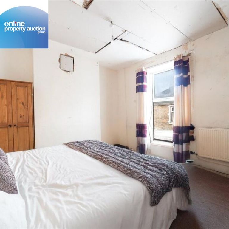 Property photo 3 of 6