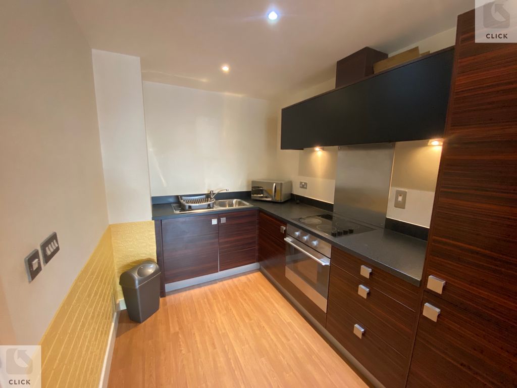 Property photo 2 of 6 Img_1428_16_Original.Jpg