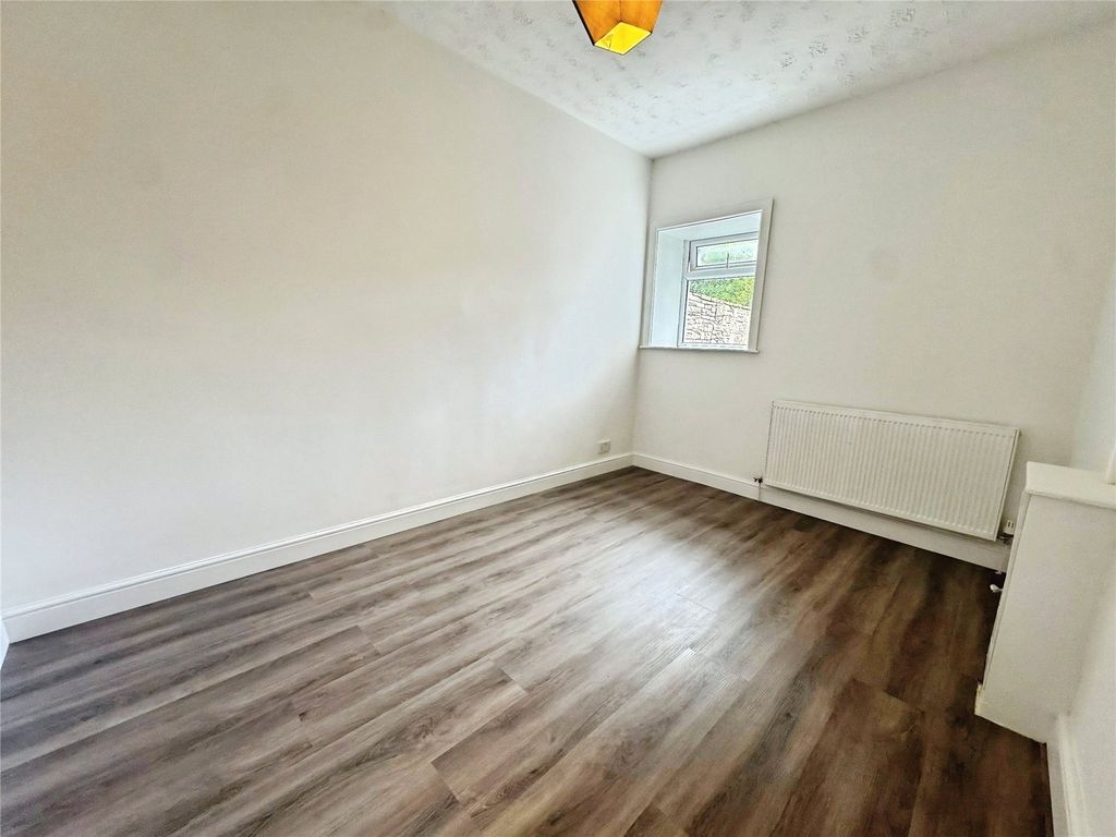 Property photo 3 of 6 Picture No. 03