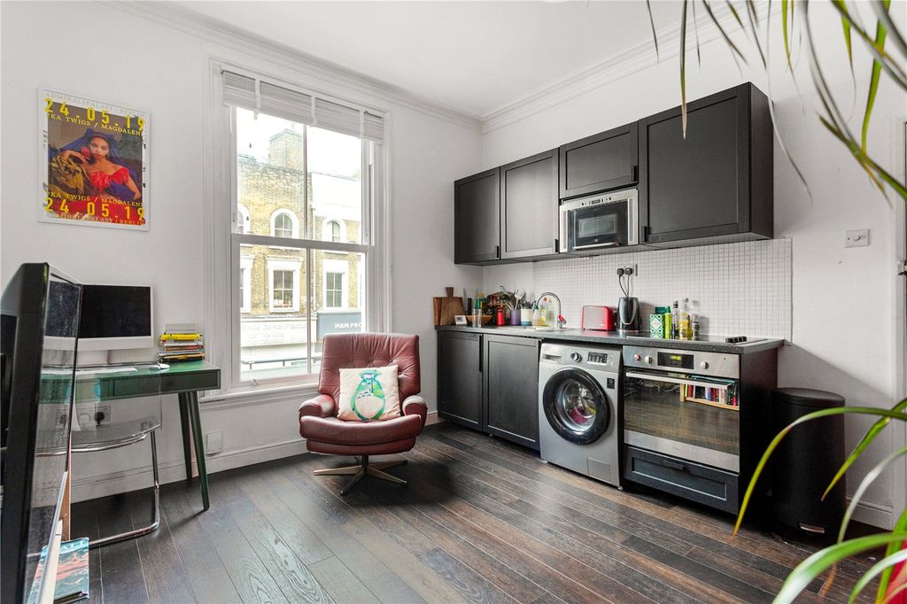 Property photo 3 of 9 Picture No. 07