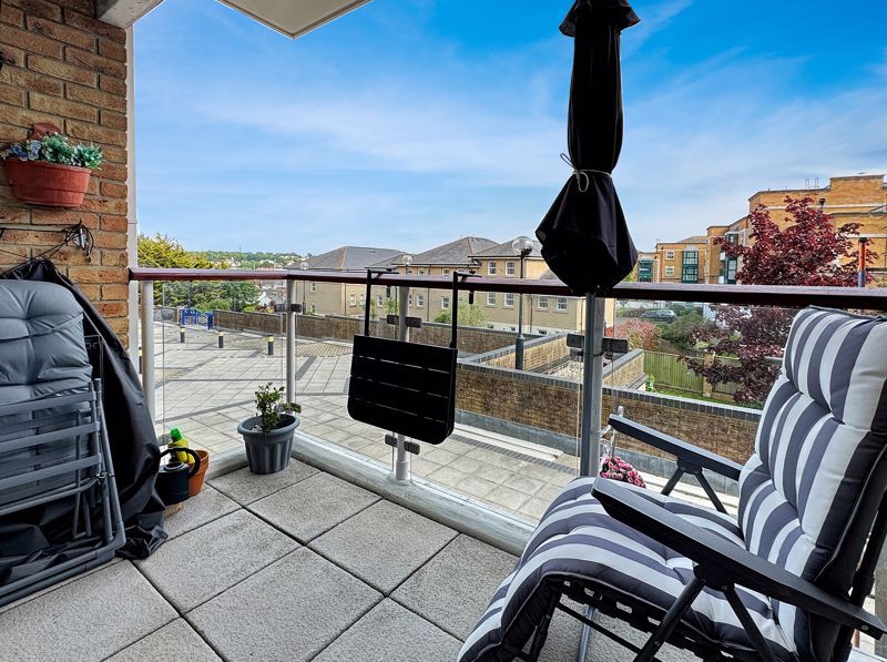 Property photo 2 of 16 Photo 6