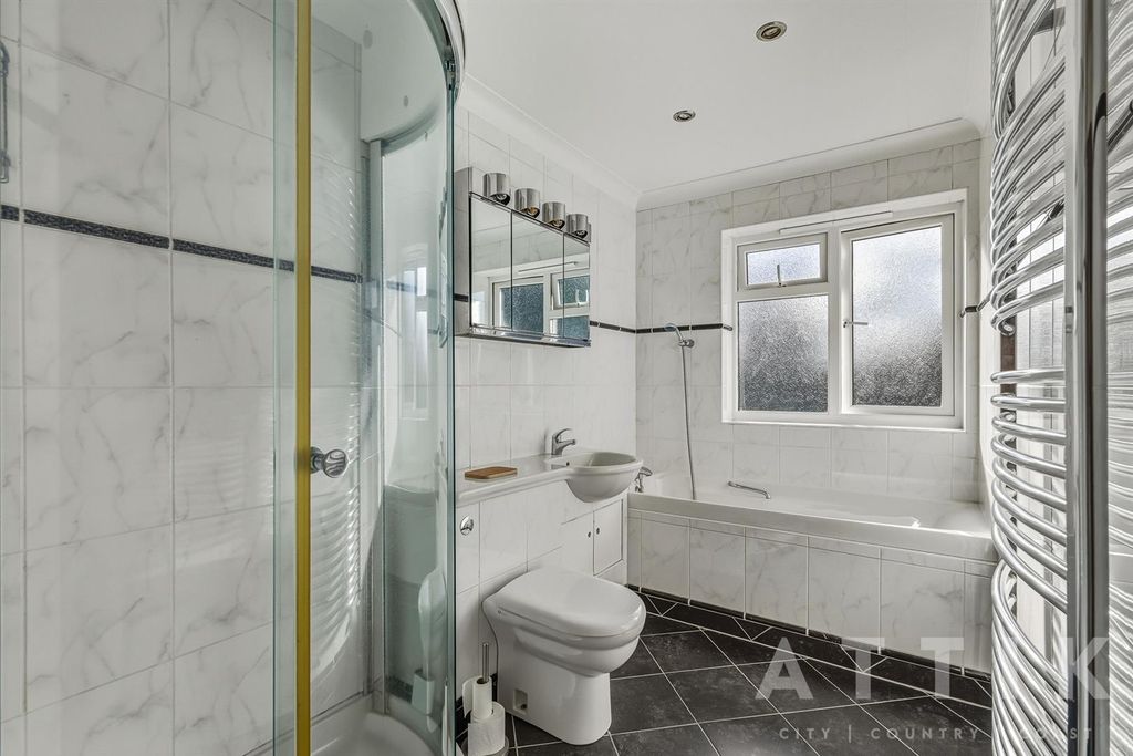 Additional image 40 of 5 bed detached house for saleQuay Street, Halesworth IP19