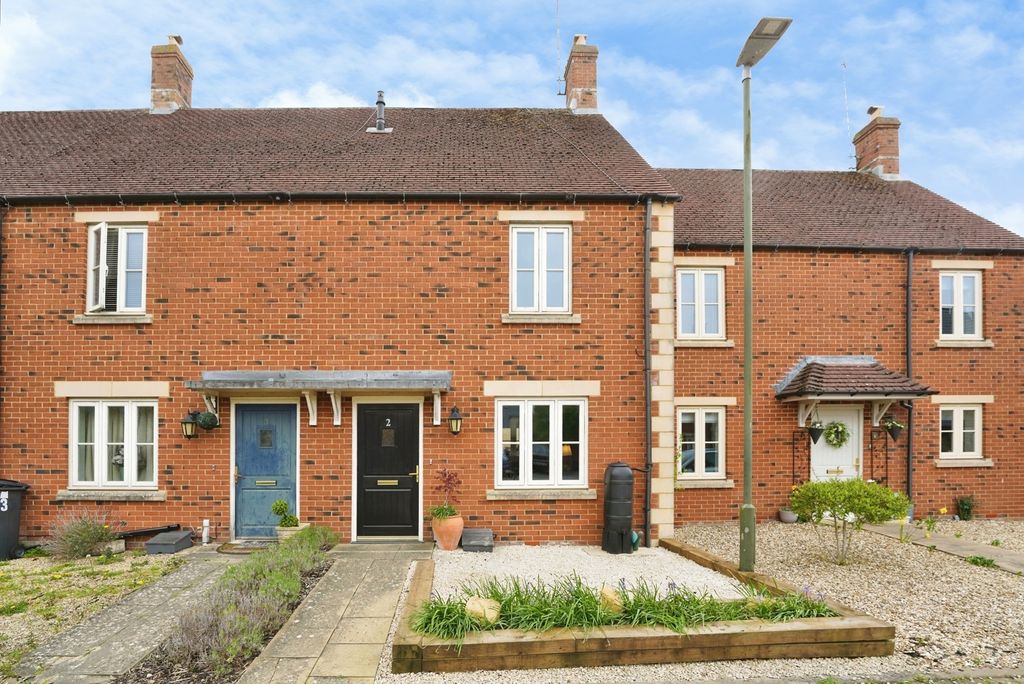 Property photo 1 of 12 Pbox-Img.Jpg