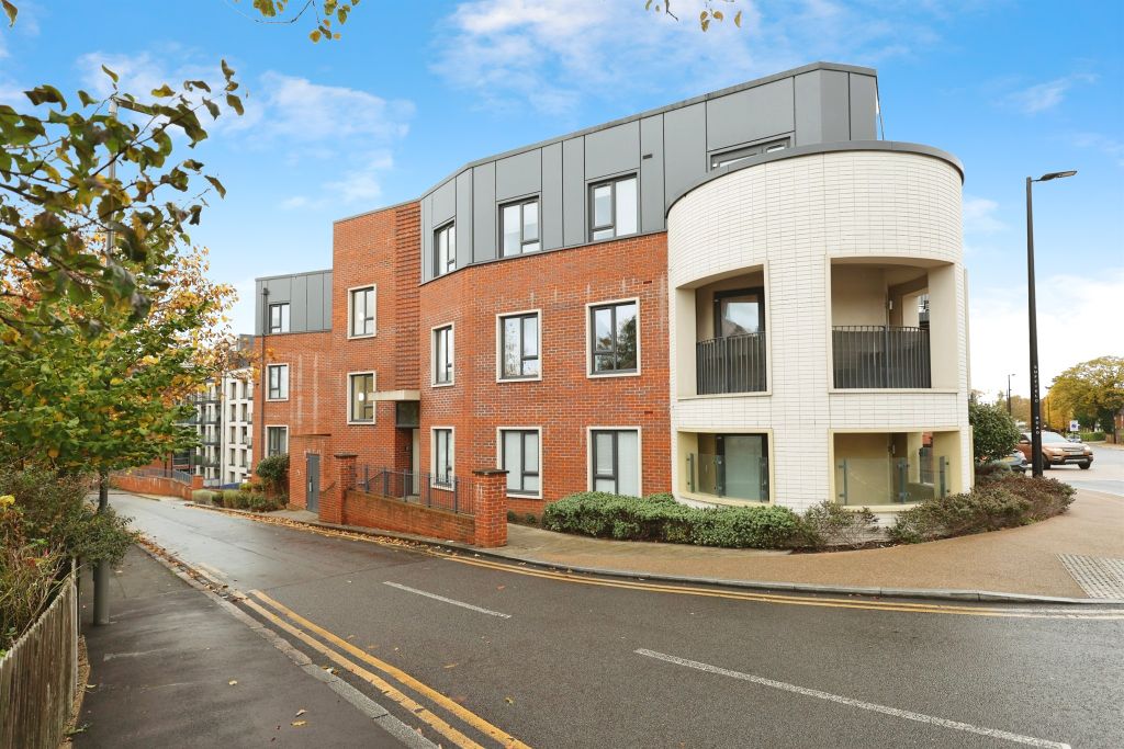 Property photo 1 of 14