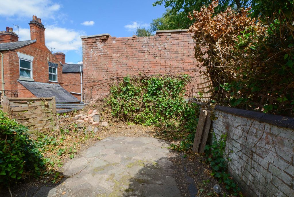 Property photo 2 of 7