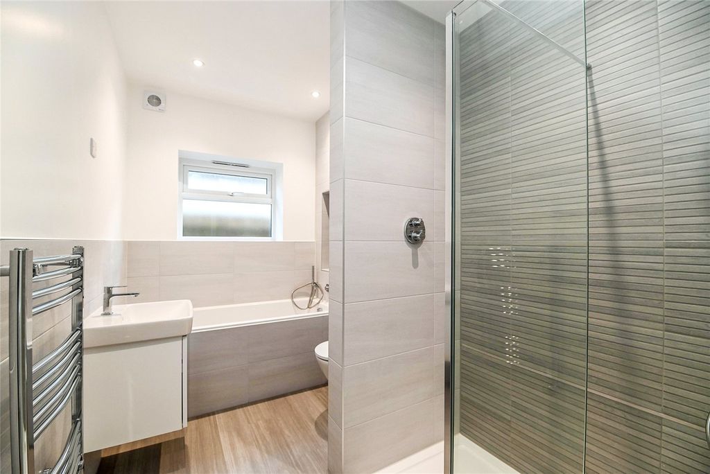 Property photo 3 of 15 Picture No. 19