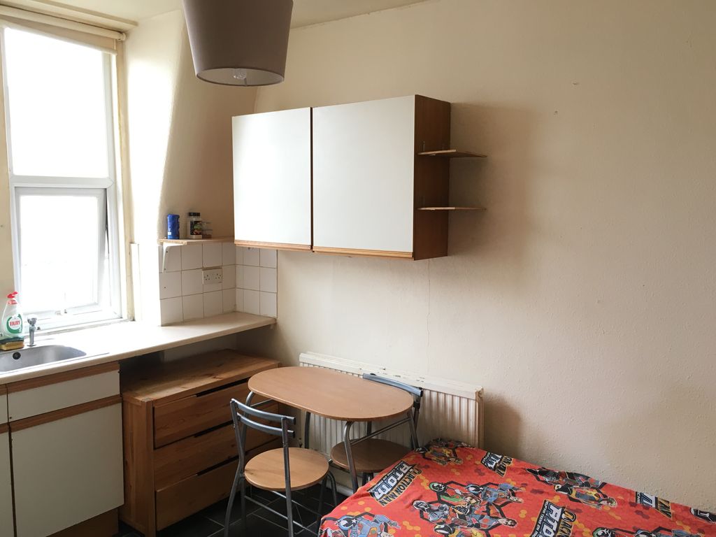 Property photo 2 of 4