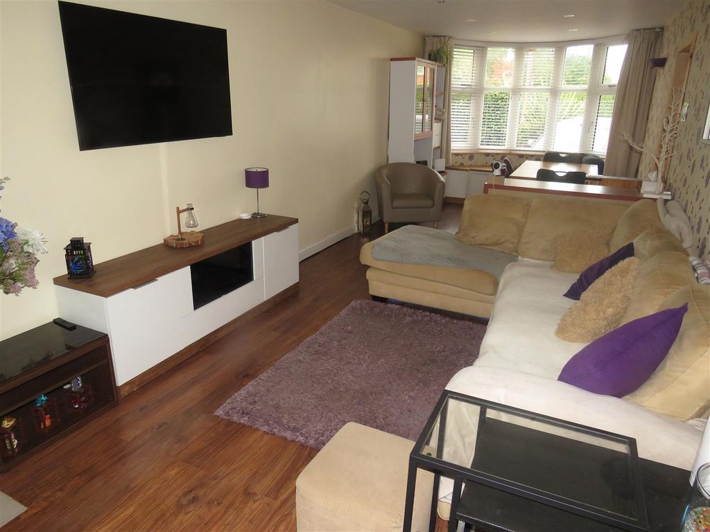 Property photo 3 of 17 Img_1980.Jpg