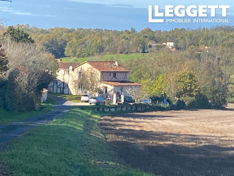 Property photo 1 of 10