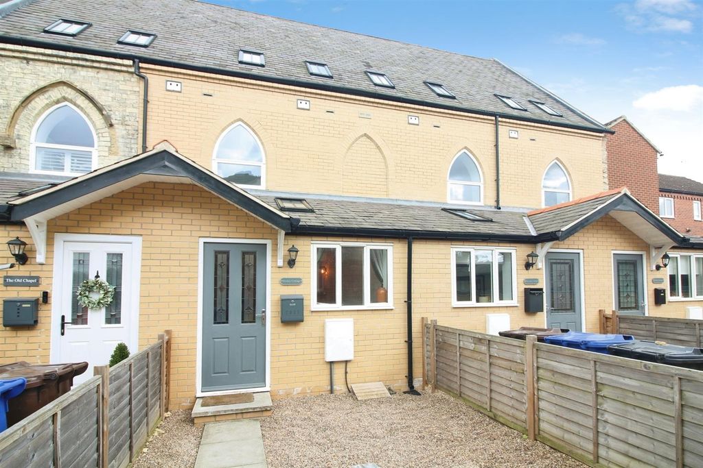 Property photo 1 of 15 Exterior