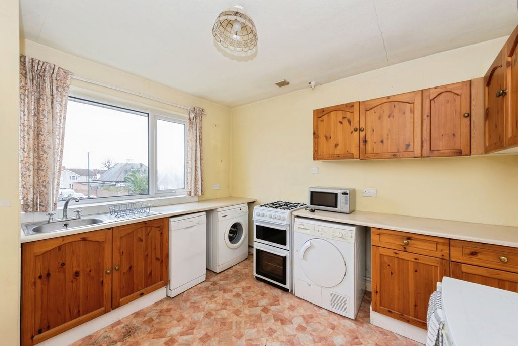 Property photo 2 of 12 Pbox-Img.Jpg