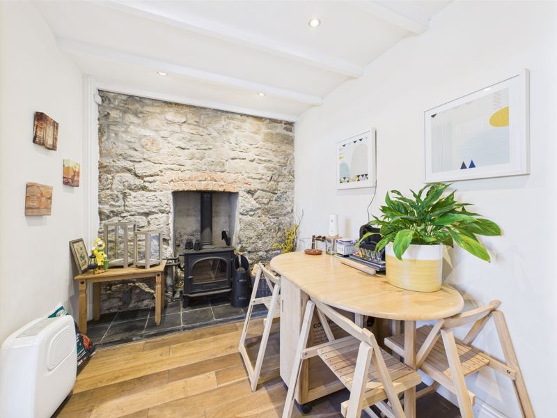 Property photo 2 of 11 Dining Area