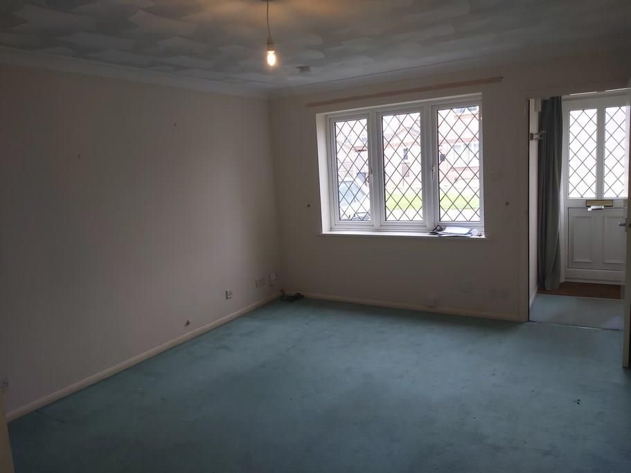 Property photo 2 of 6