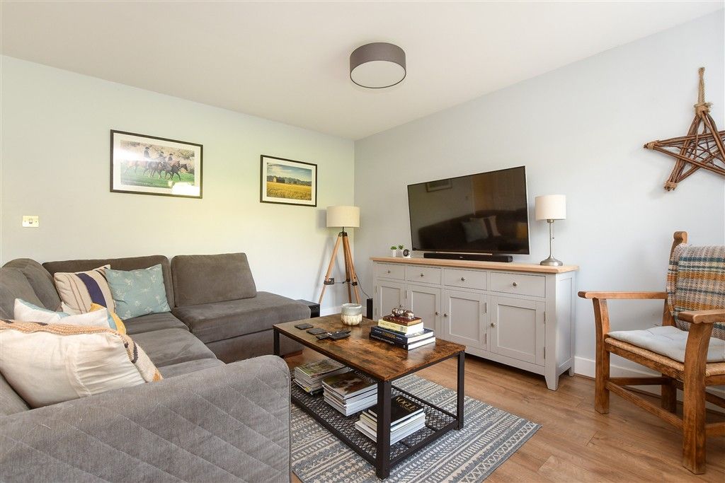 Property photo 3 of 14 Lounge/Dining Room