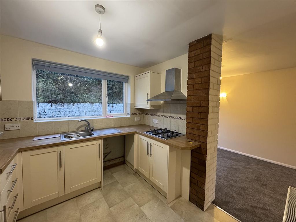 Property photo 2 of 11 Img_6961.Jpeg