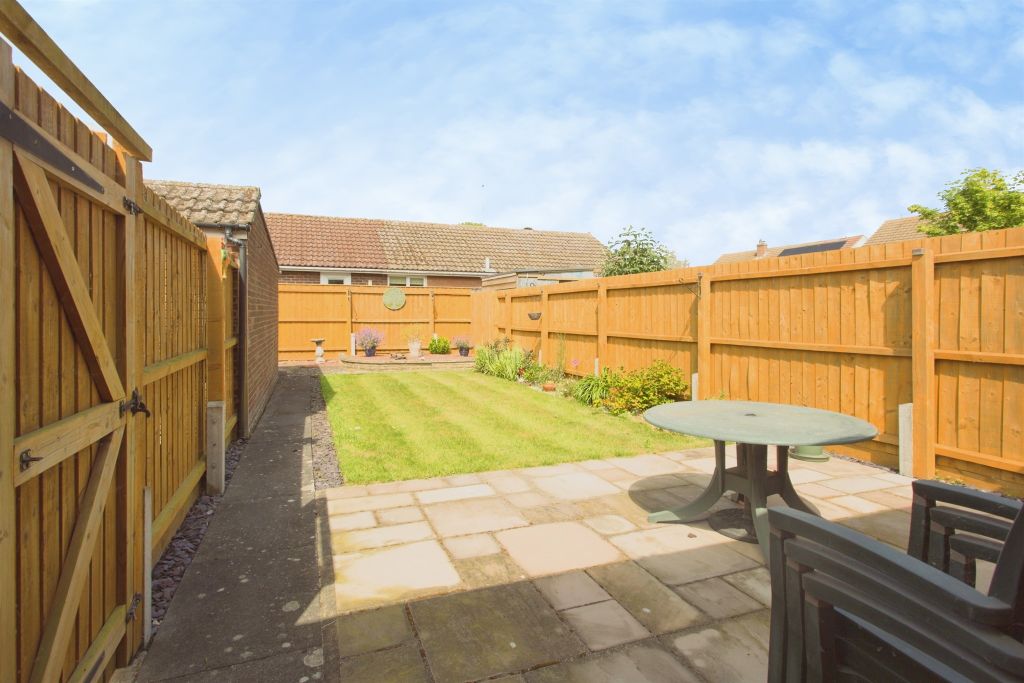 Property photo 2 of 19