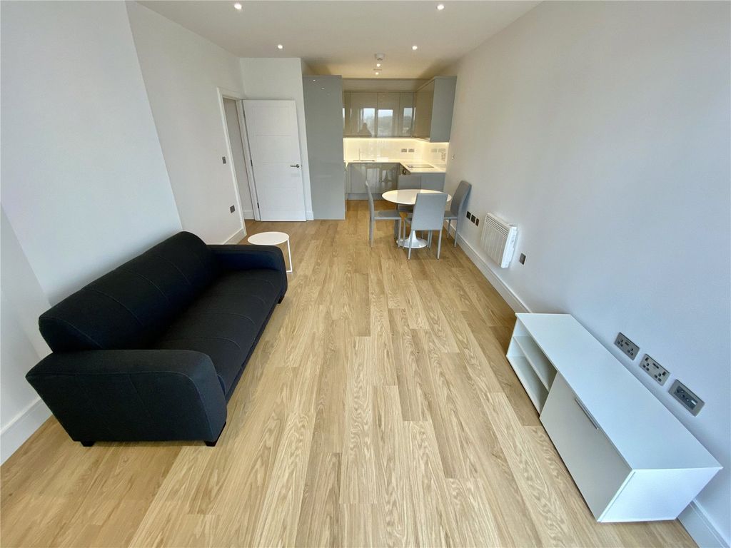 Property photo 1 of 8 Picture No. 07
