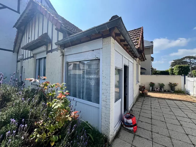 Property photo 2 of 10