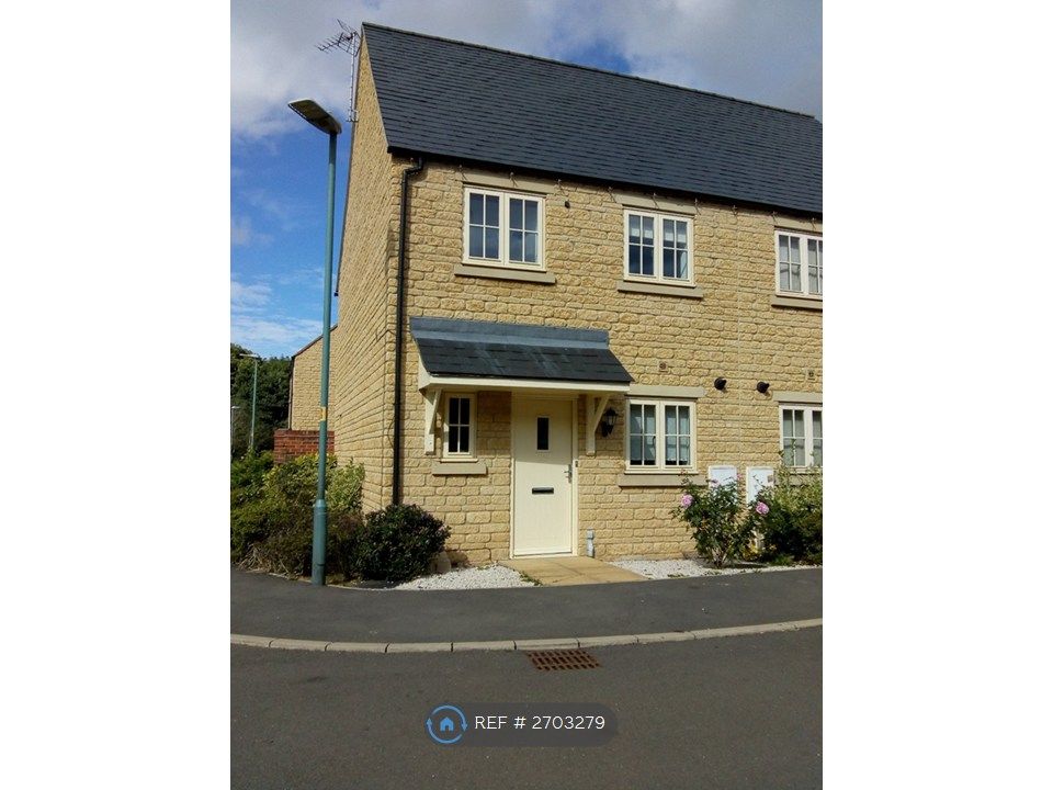 Property photo 1 of 10 Front