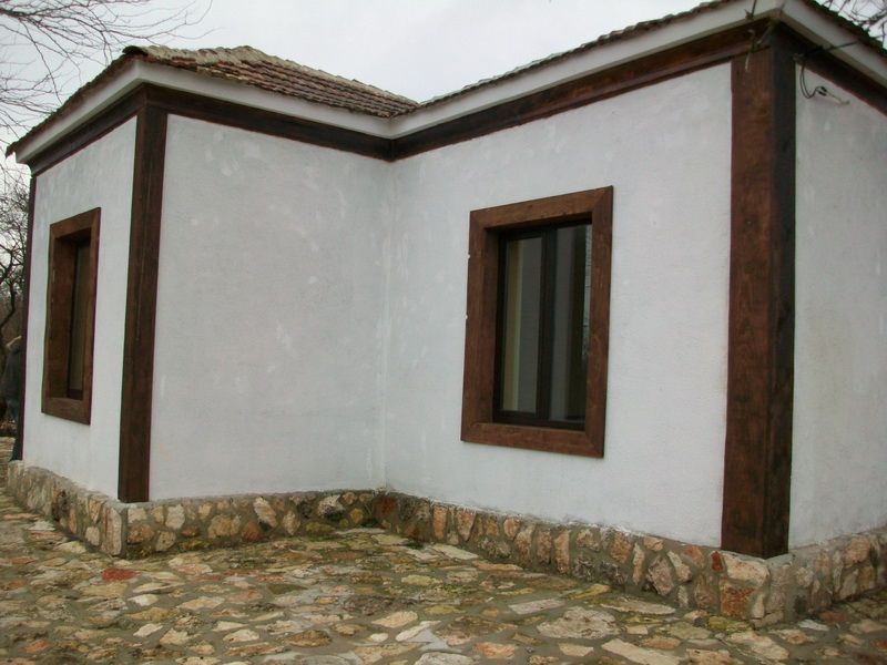 Property photo 2 of 6