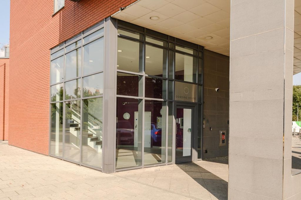 Property photo 2 of 22