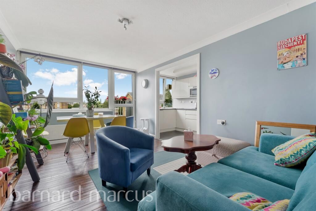 Property photo 1 of 11 Image