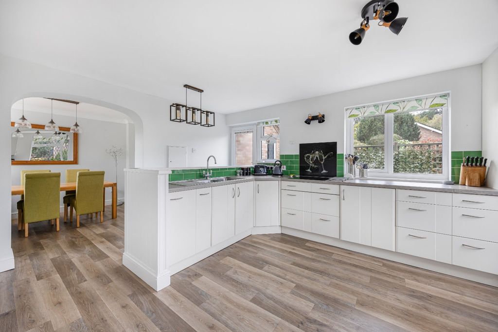 Property photo 2 of 23 Picture No. 03