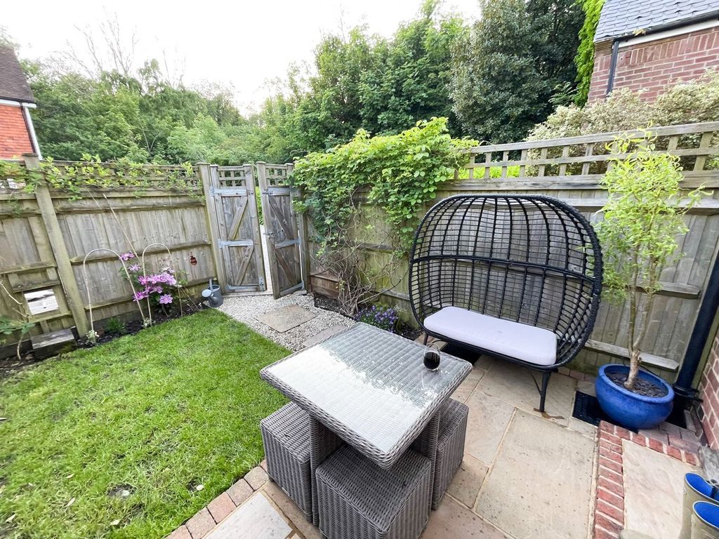 Property photo 3 of 24