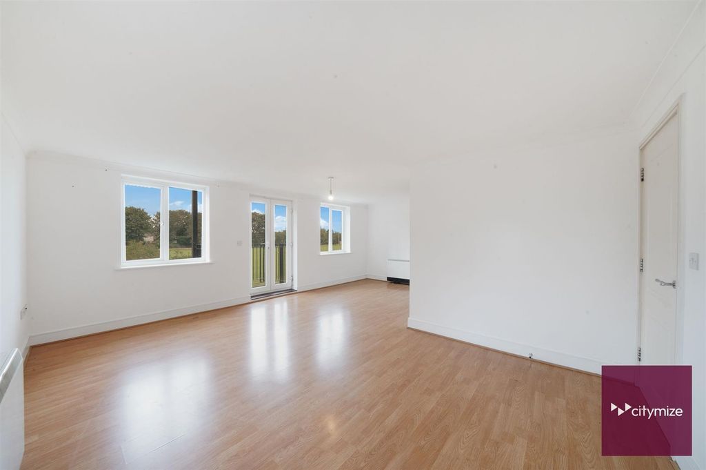 Property photo 2 of 16 Reception Room