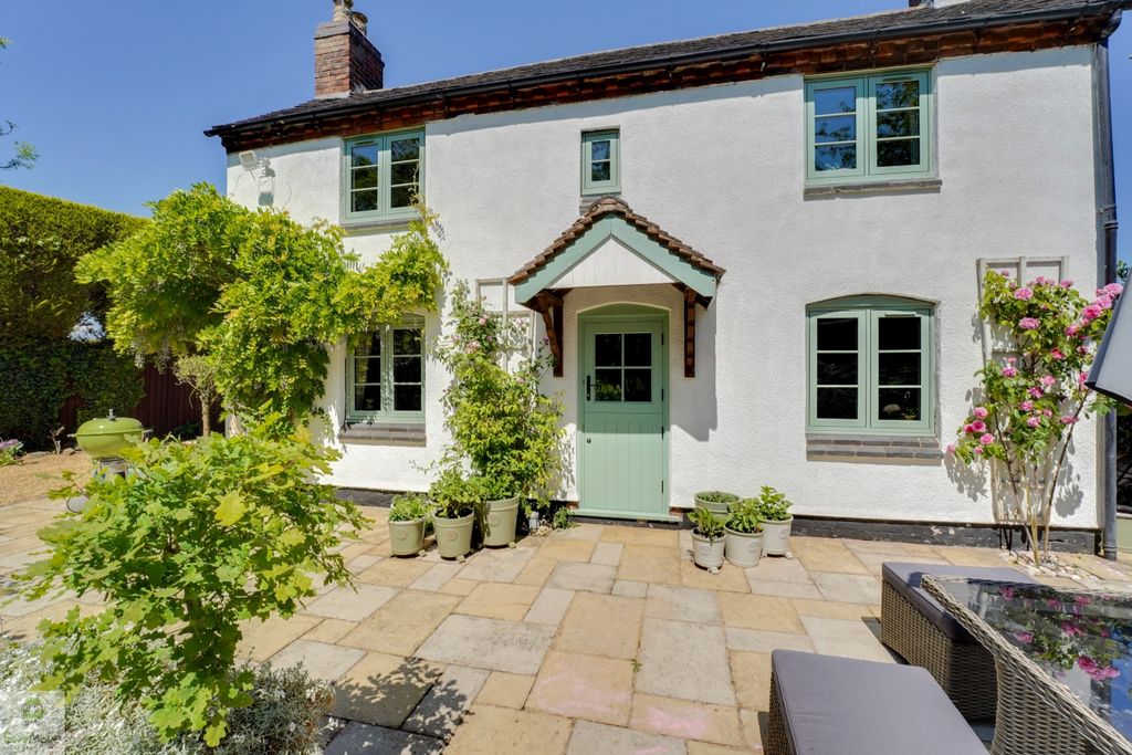Property photo 1 of 20 Dsc01989-Dsc01993