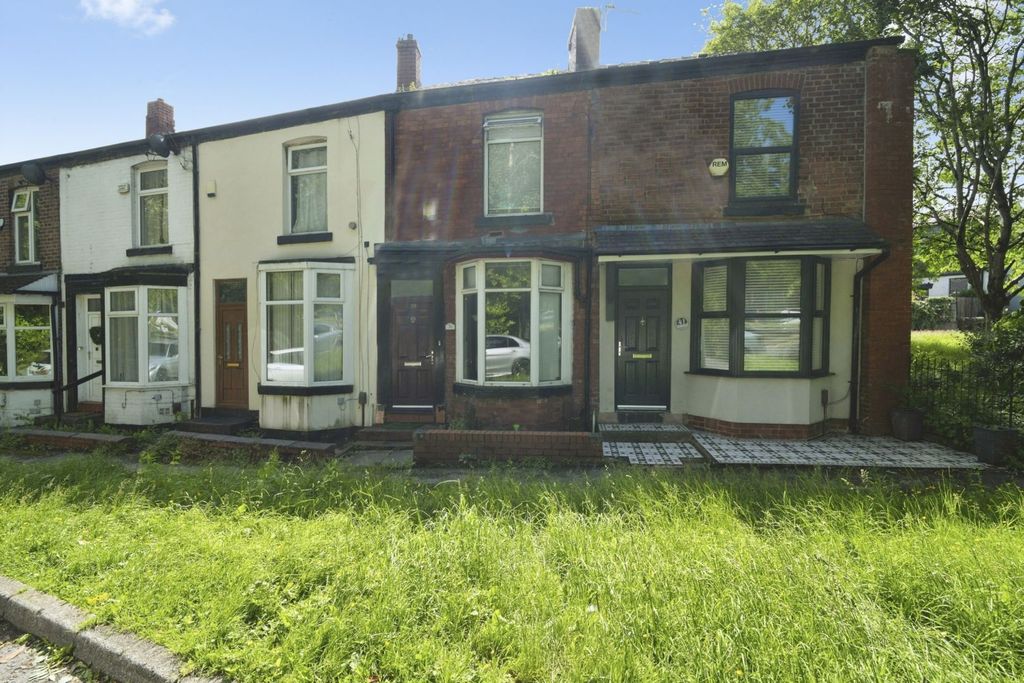 Property photo 1 of 8