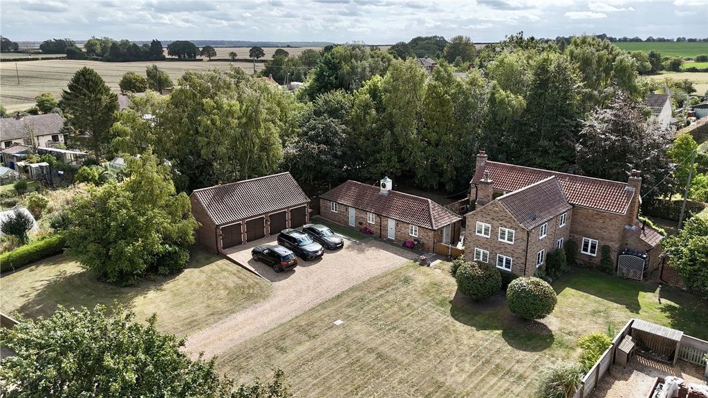 Property photo 1 of 49 Picture No. 50