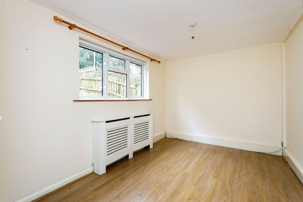Property photo 3 of 8 Photography