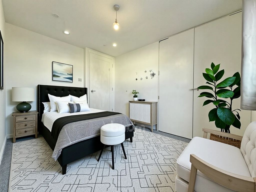 Property photo 2 of 23 Bedroom 1