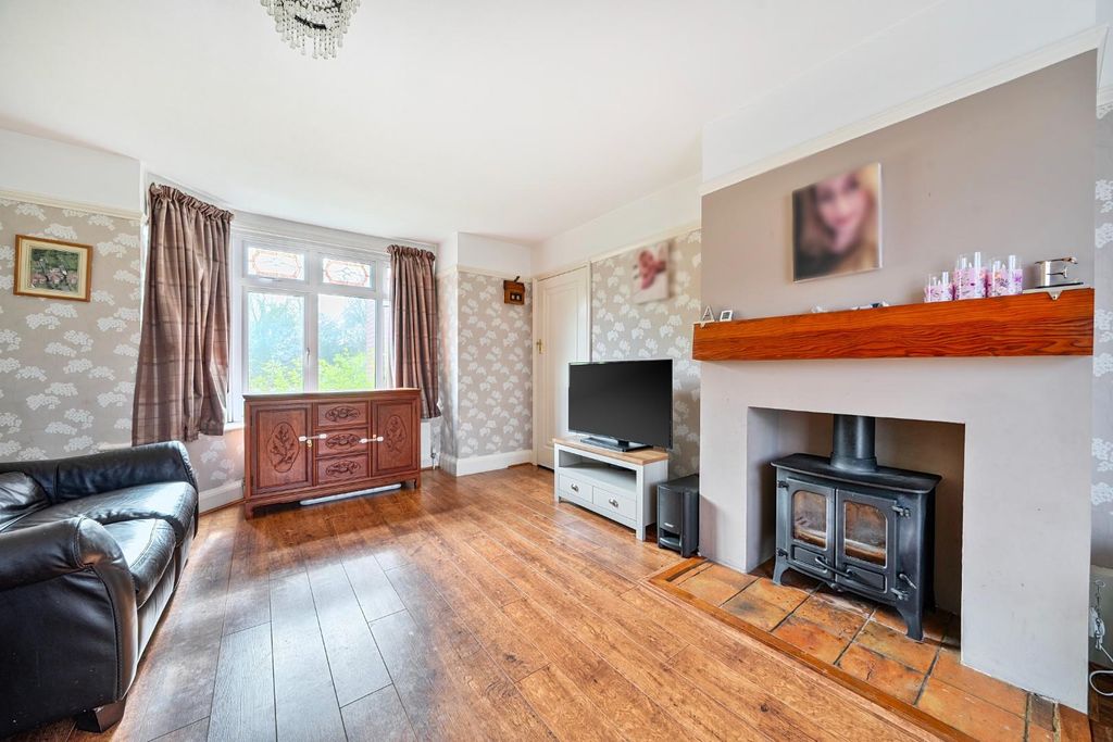 Property photo 2 of 20 1419231-4-69c141E65Cf28.Jpg