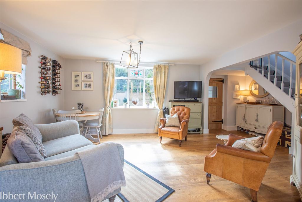 Property photo 2 of 16 11.Jpg