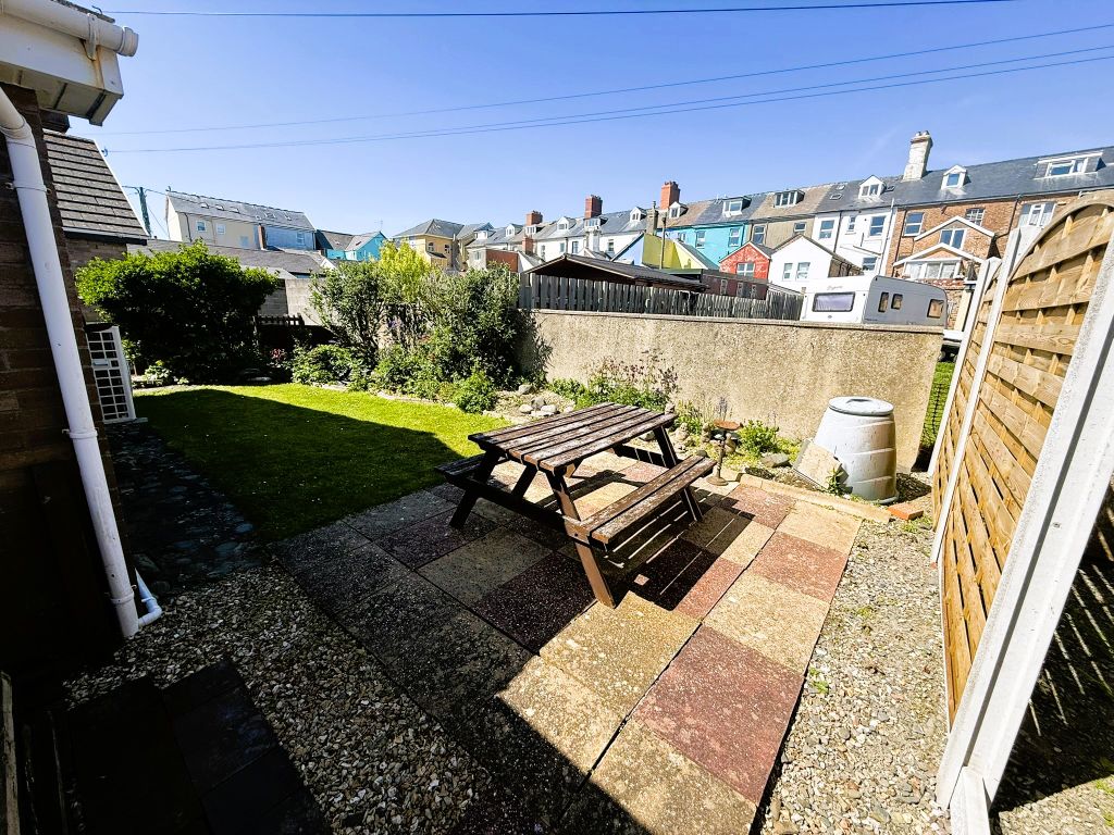 Property photo 3 of 12