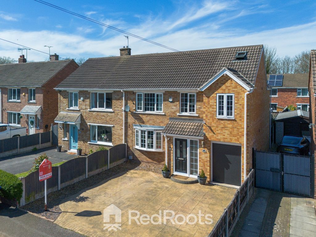 Property photo 2 of 26 5057261