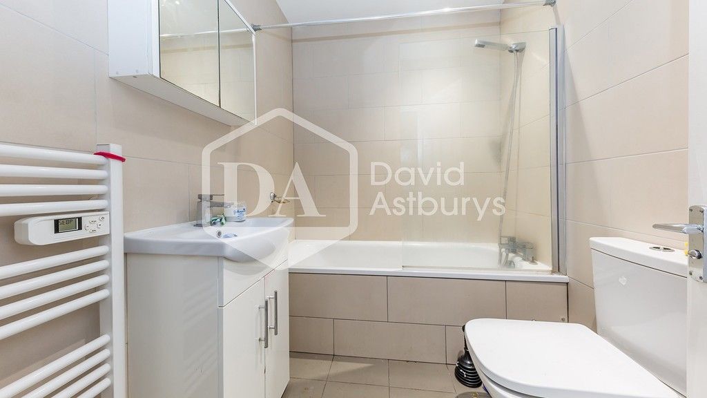 Property photo 3 of 5 Img_17659_5_Large