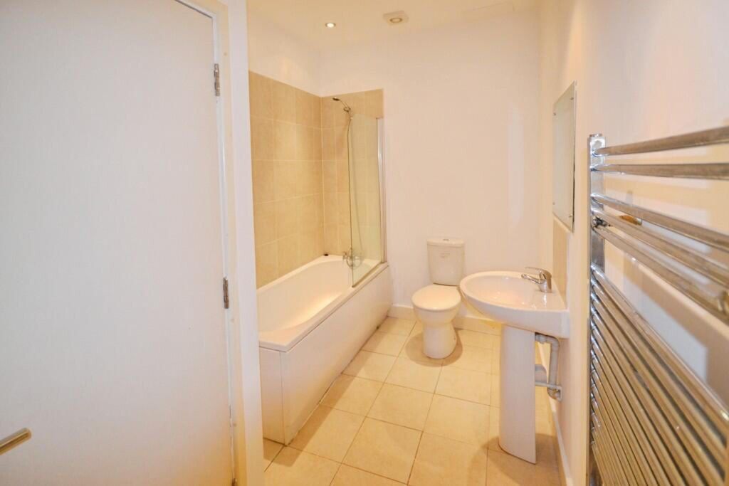 Property photo 3 of 7