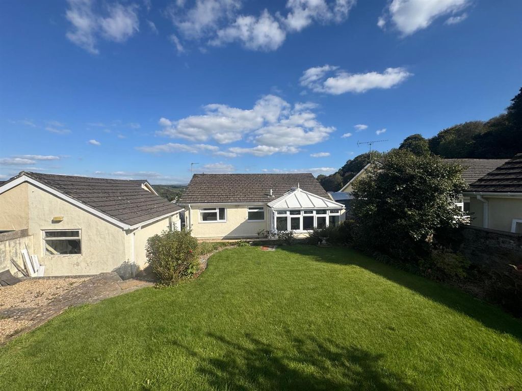 Property photo 1 of 15 New Front.Jpeg