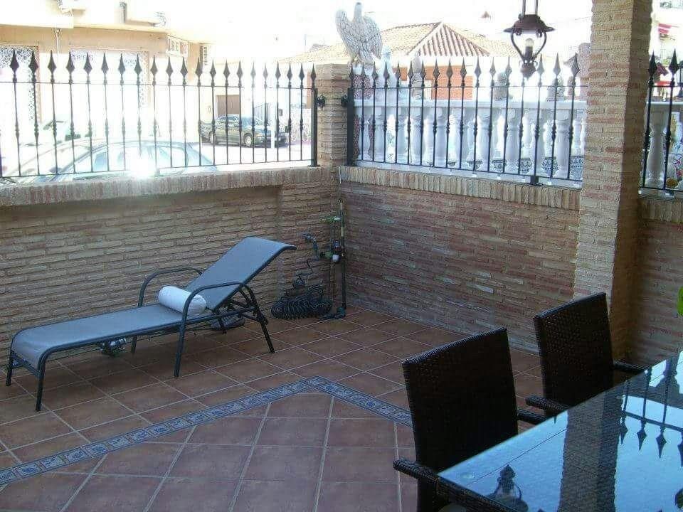 Property photo 3 of 32