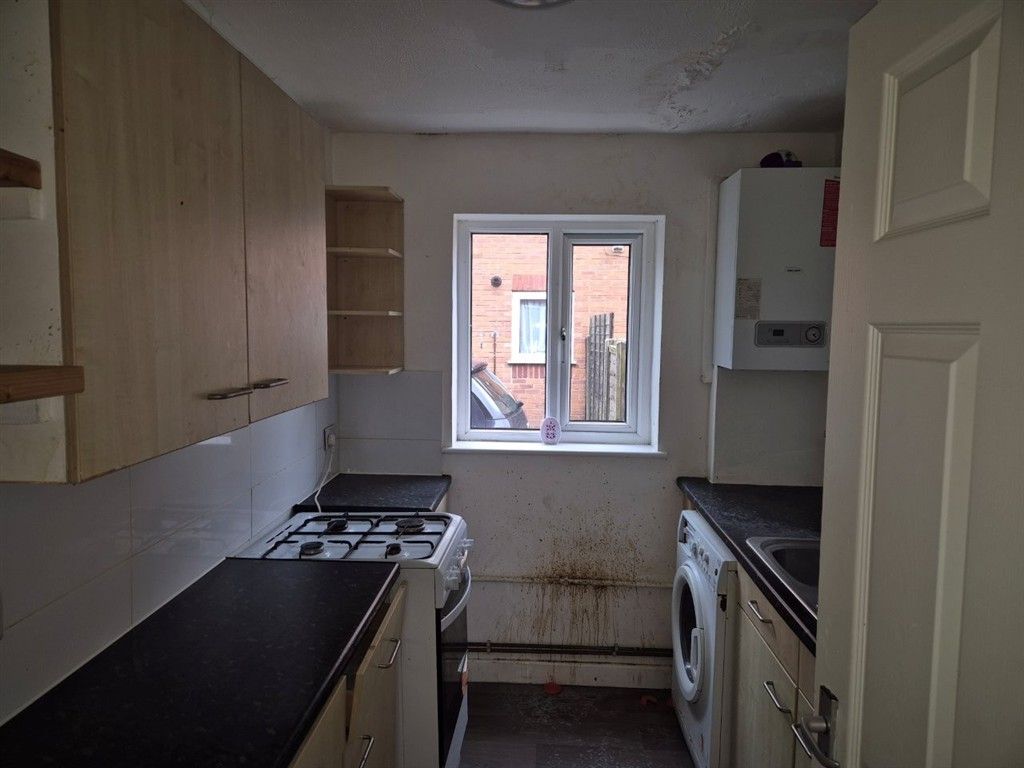 Property photo 3 of 6