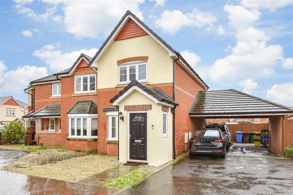 Property photo 1 of 10 External (Web)