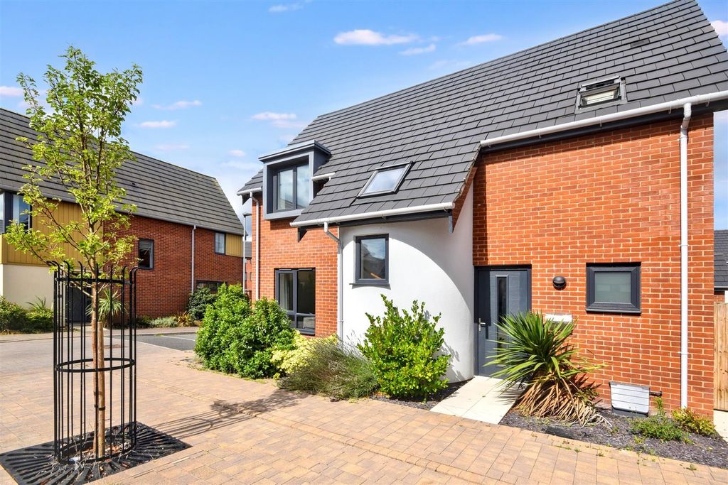 Property photo 1 of 13 6 (86).Jpg