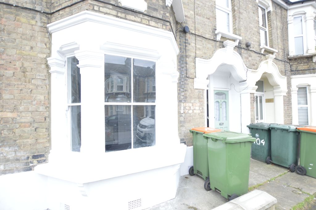 Property photo 1 of 18 Front