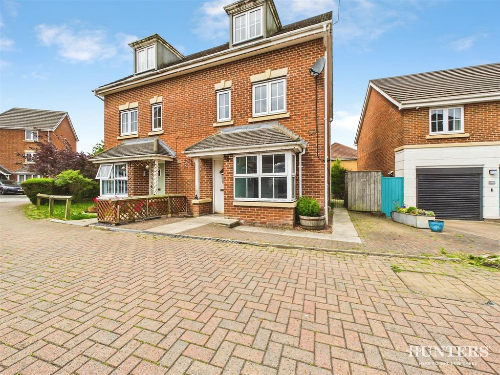 Property photo 1 of 21 451B713d-Cam05287G0-Pr0215-Still021.Jpg