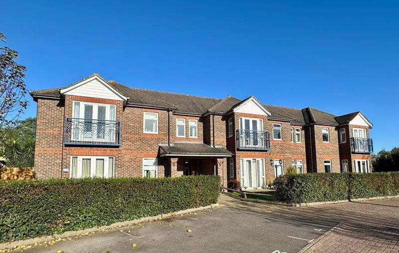 Property photo 1 of 19 Photo 15