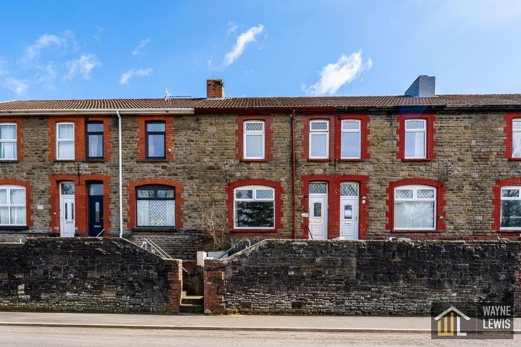 Property photo 1 of 37