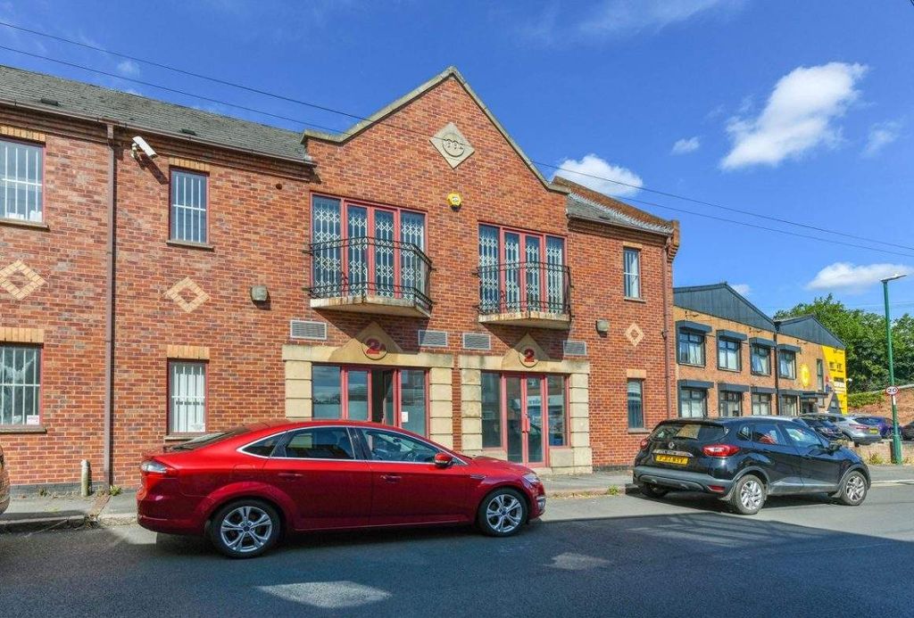 Property photo 2 of 7